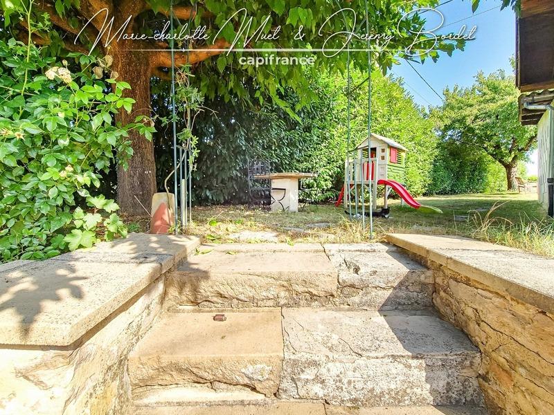 Maison - 111 m² - 4 pièces