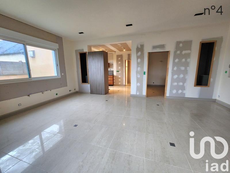 Maison - 400 m² - 10 pièces