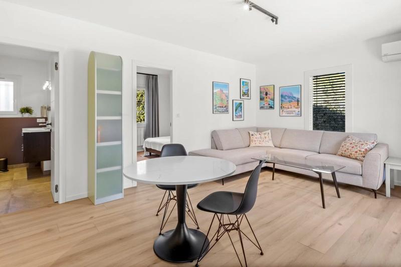 Villa - 182 m² - 6 pièces