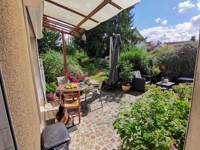 Maison - 80 m² - 5 pièces