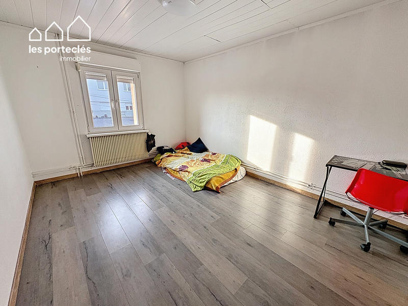 Maison - 180 m² - 6 pièces