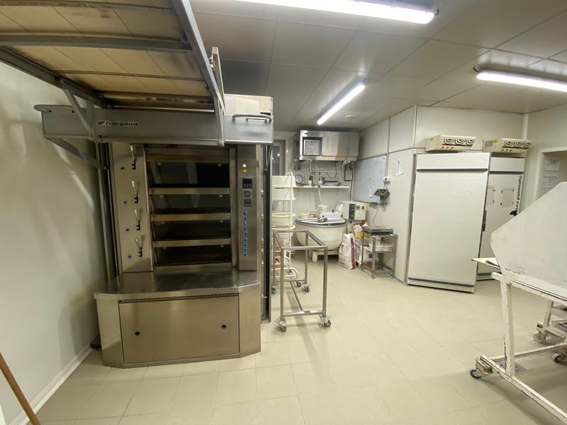 Fonds de commerce - Magasins - 230 m²