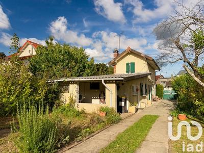 Maison - 74 m² - 4 pièces