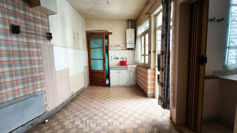 Maison - 150 m² - 8 pièces