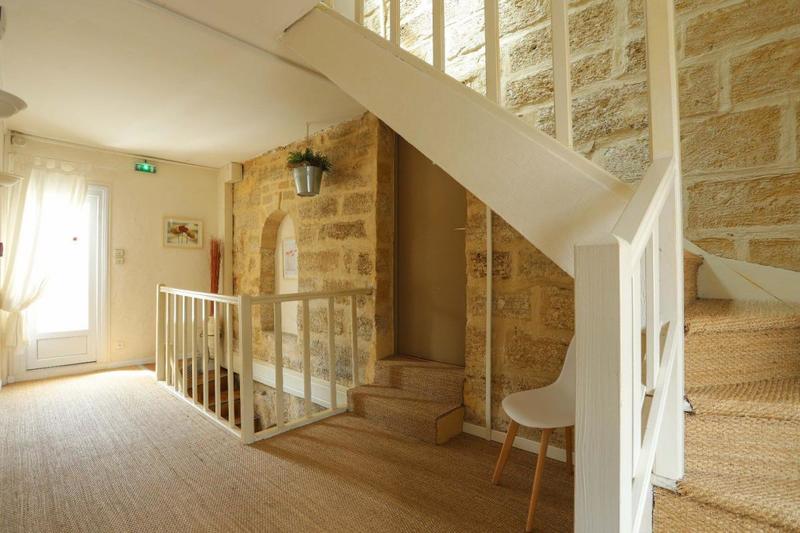 Immeuble - 300 m² - 13 pièces