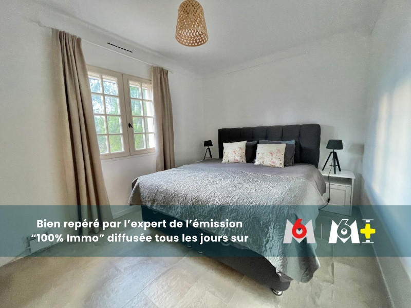 Maison - 345 m² - 9 pièces