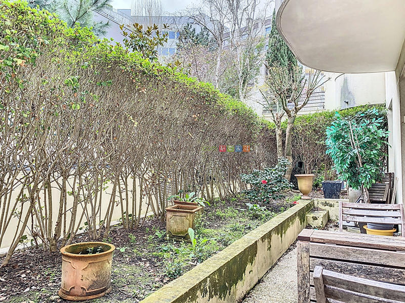 Bureau - 55 m² - 2 pièces