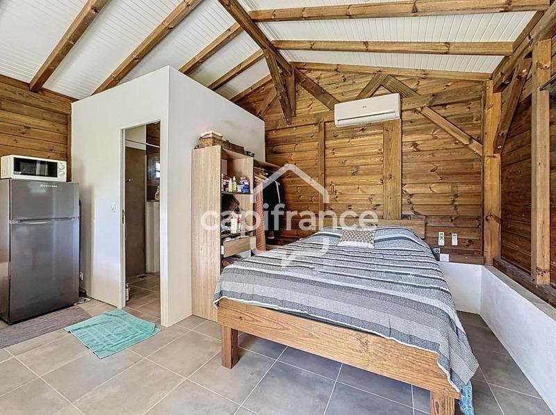 Villa - 280 m² - 8 pièces