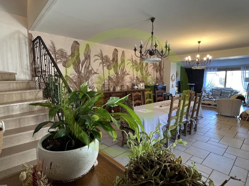 Maison - 156 m² - 5 pièces
