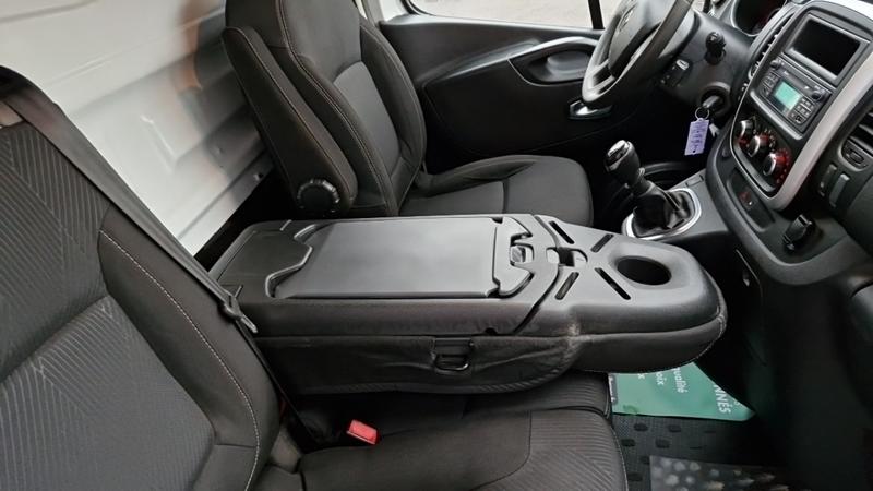 Renault Trafic Fourgon l1h1 1000 kg dci 95 e6 grand confort