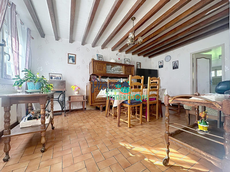 Maison - 104 m² - 4 pièces