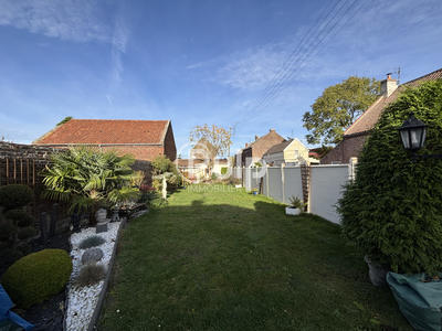 Maison - 227 m² - 8 pièces