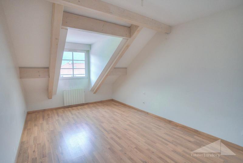 Appartement - 82 m² - 3 pièces