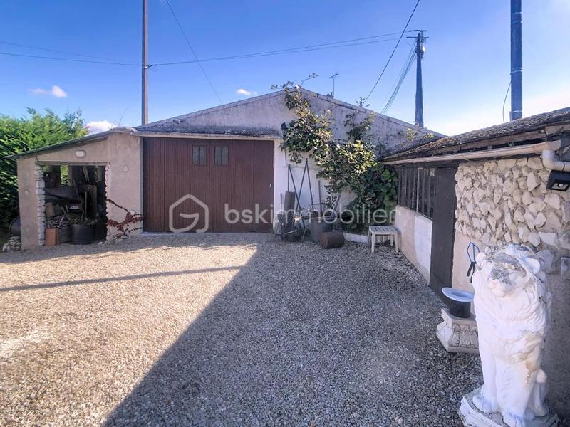 Maison en pierre - 130 m² - 6 pièces