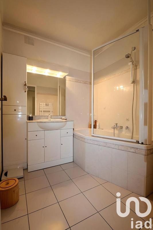 Appartement - 86 m² - 5 pièces