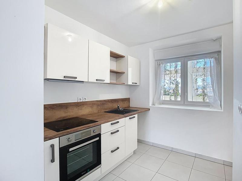 Appartement - 64 m² - 3 pièces