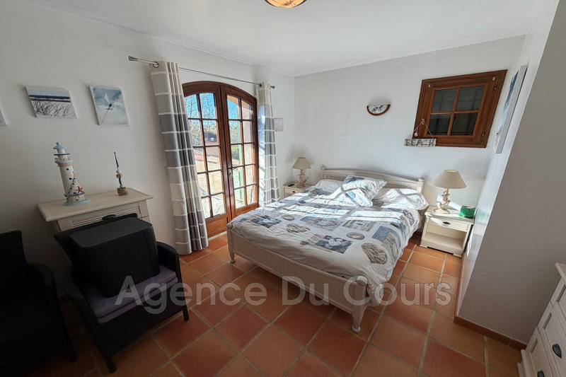 Maison - 150 m² - 1 pièce