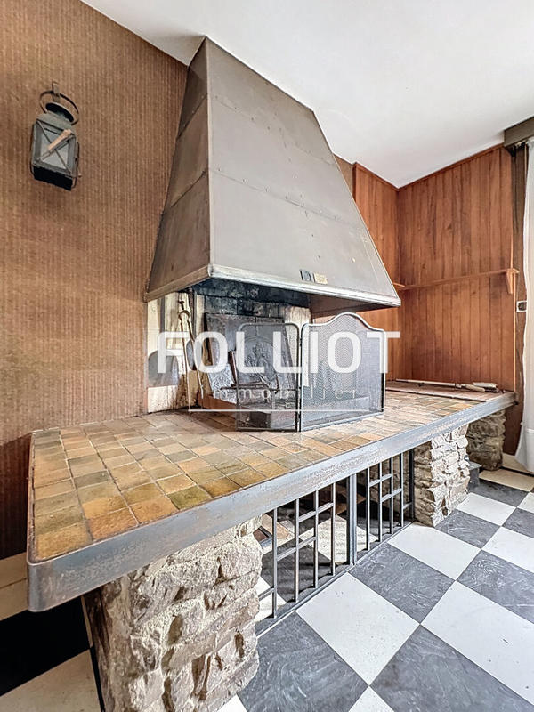 Maison - 112 m² - 7 pièces