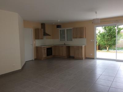 Maison - 121 m² - 5 pièces