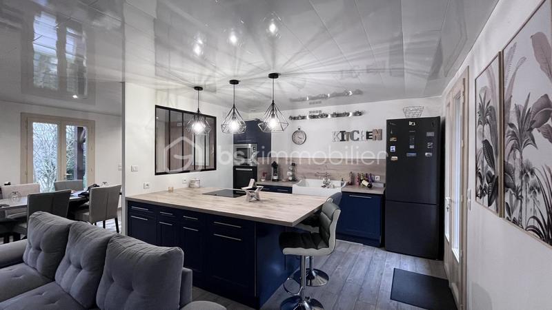 Maison - 99 m² - 4 pièces