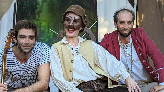 Frimousse contre vents et galères