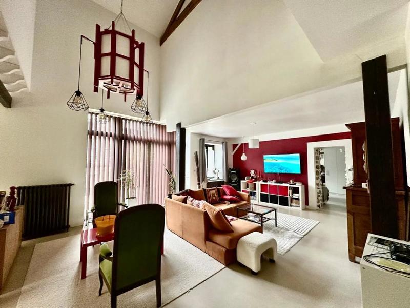 Maison de village - 219 m² - 9 pièces