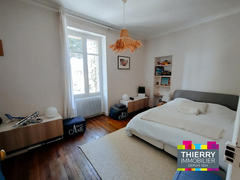 Maison - 154 m² - 7 pièces