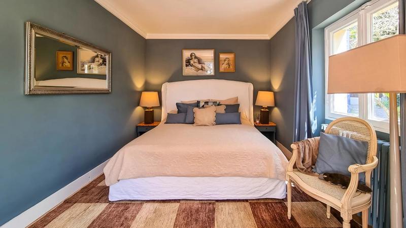 Villa - 378 m² - 11 pièces