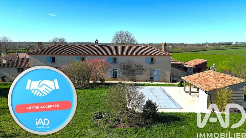 Maison de campagne - 265 m² - 7 pièces