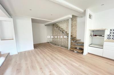 Maison de village - 94 m² - 4 pièces