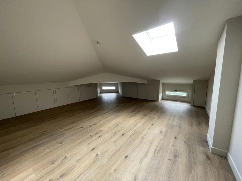 Appartement - 98 m² - 4 pièces