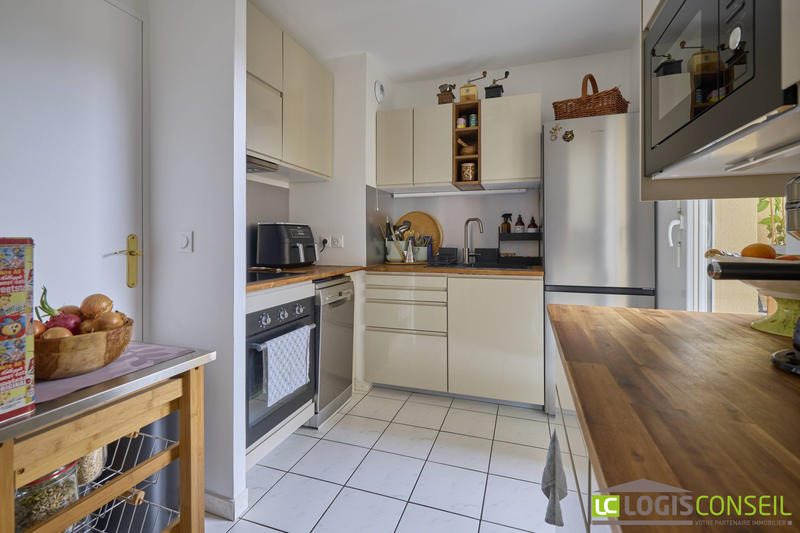 Appartement - 83 m² - 4 pièces