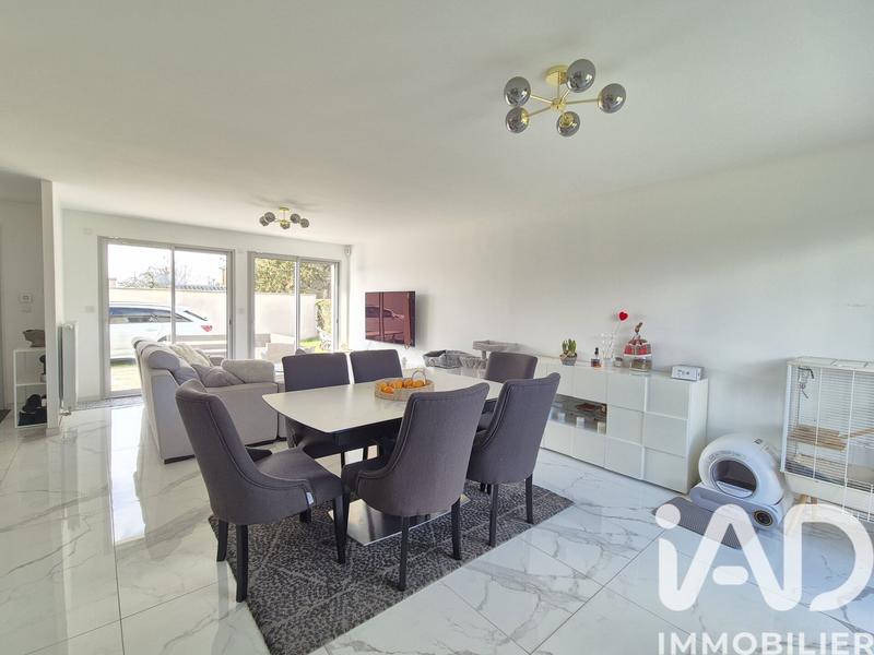 Maison - 150 m² - 5 pièces