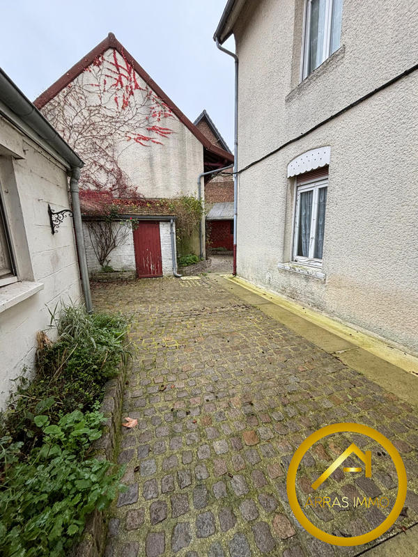 Maison - 145 m² - 5 pièces