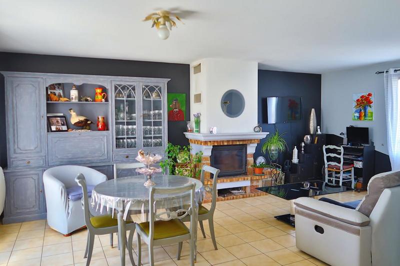 Maison - 94 m² - 4 pièces