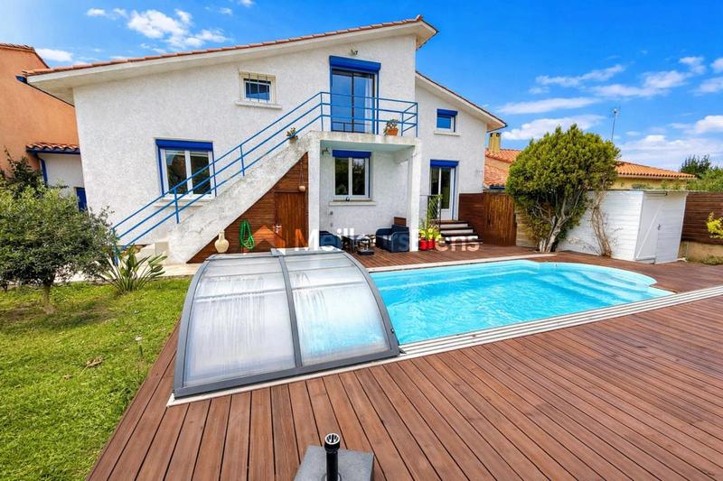 Villa - 200 m² - 7 pièces