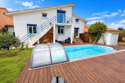 Villa - 200 m² - 7 pièces