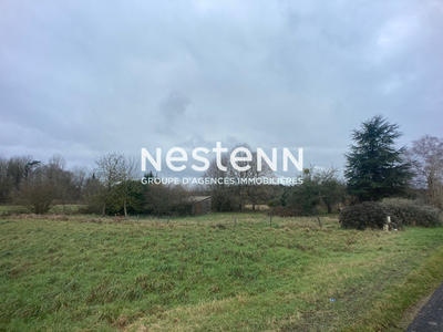 Terrain - 2 048 m²