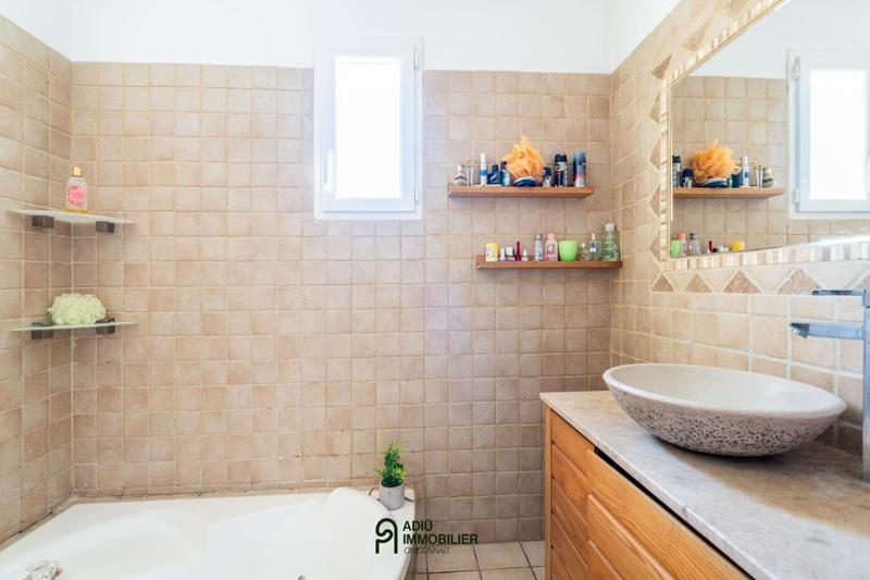 Maison - 104 m² - 4 pièces