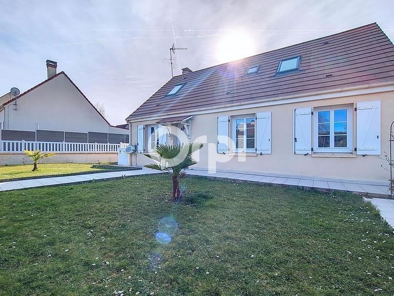 Maison - 110 m² - 5 pièces