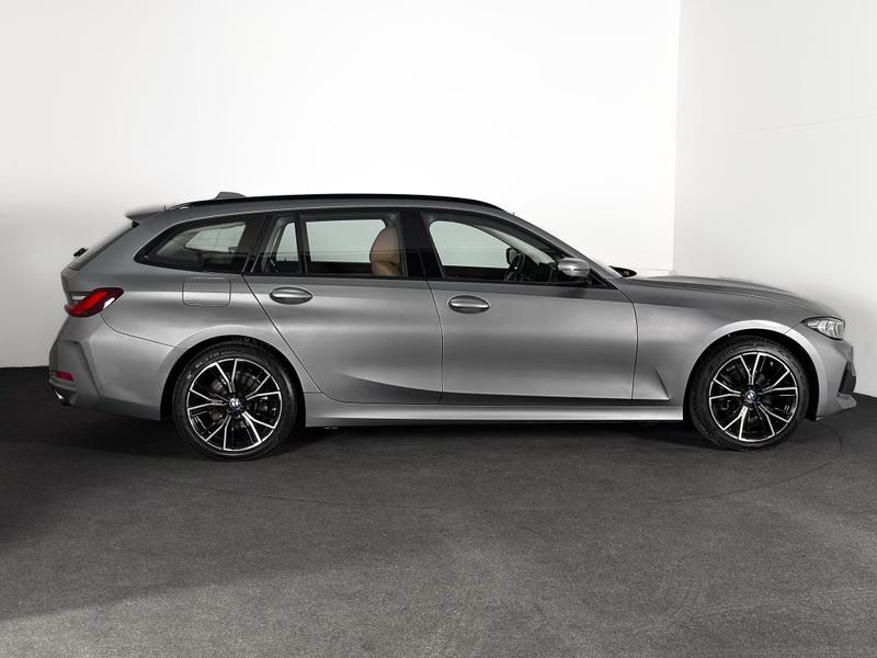 Bmw Série 3 Touring Lci 318da 150ch Mhev Gps Cockpit Cuir Regul Carplay Eclairage d’Ambiance 150 Ch