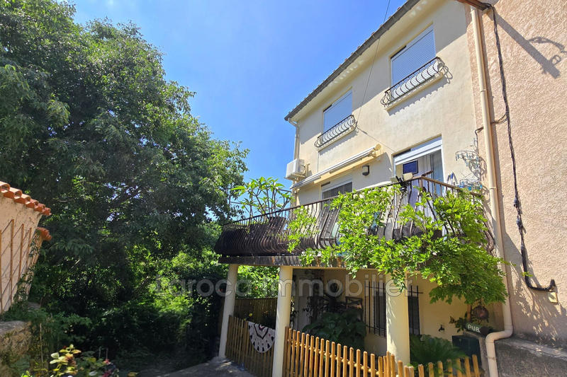 Maison de village - 74 m² - 3 pièces