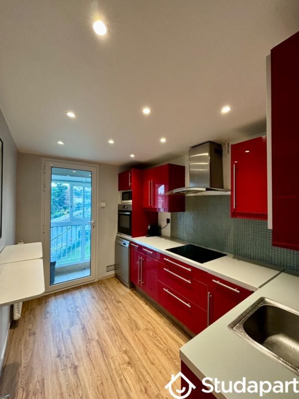 Chambre - 9 m² - 1 pièce