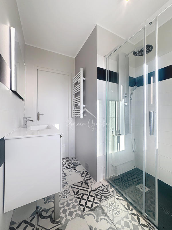 Maison - 106 m² - 5 pièces