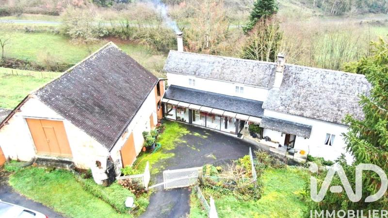 Maison - 110 m² - 6 pièces