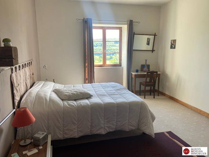 Maison ancienne - 260 m² - 7 pièces