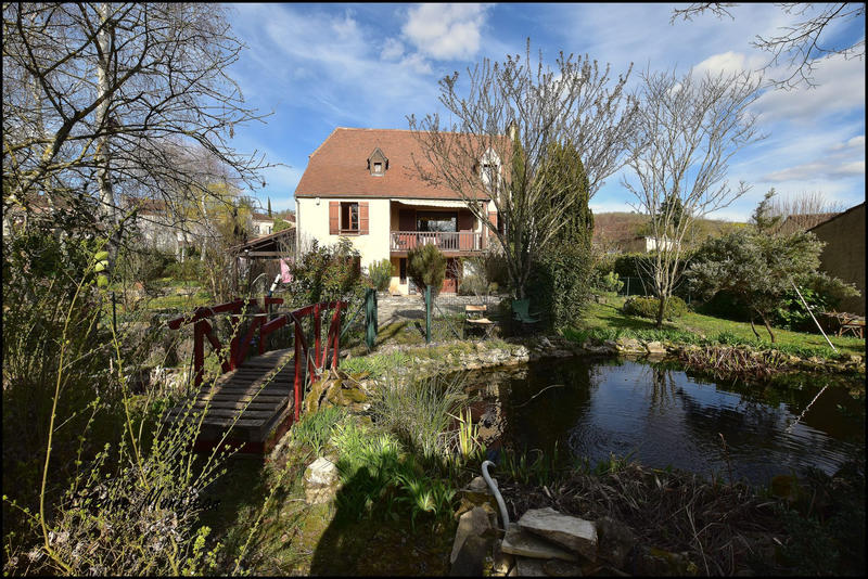 Maison - 125 m² - 6 pièces