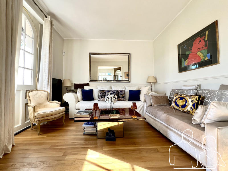 Maison - 152 m² - 6 pièces