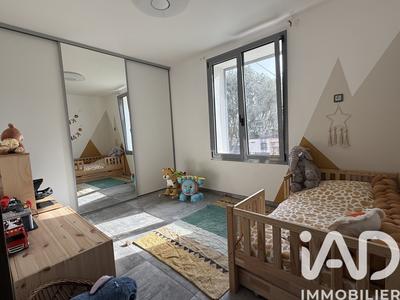 Appartement - 86 m² - 4 pièces