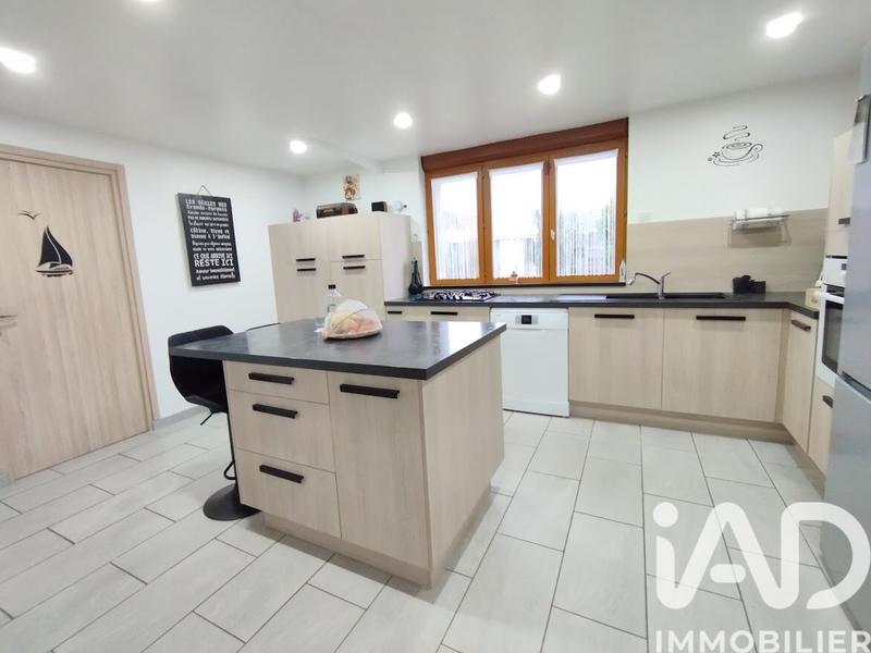 Maison - 120 m² - 4 pièces